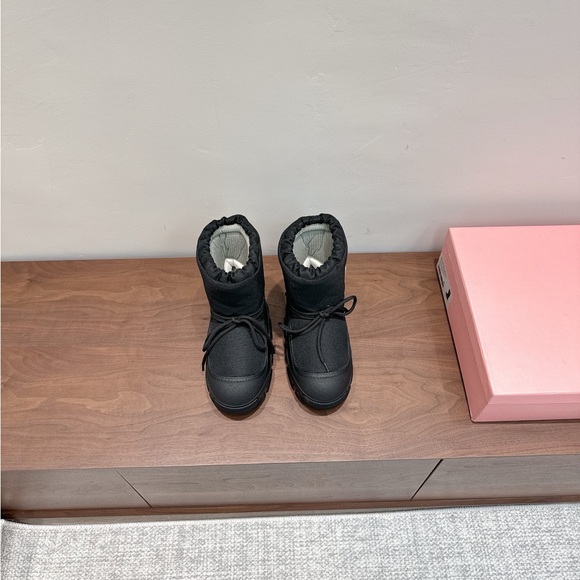 Acne Studios Shoes - Acne Studios Black All-Weather Lace-Up Winter Boots
